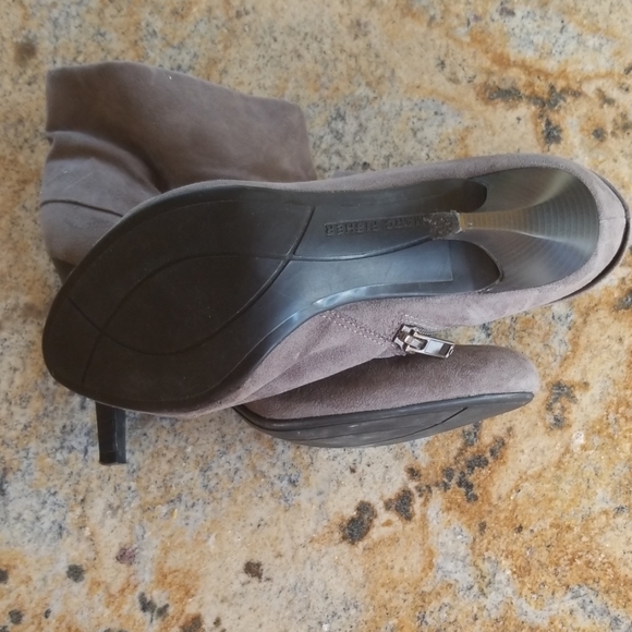 Grey booties - Picture 2 of 6